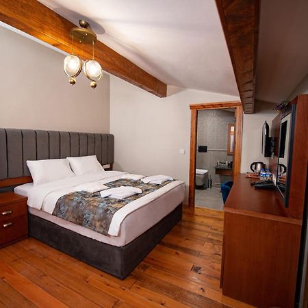 Ahiska Palas Otel Карс Екстериор снимка