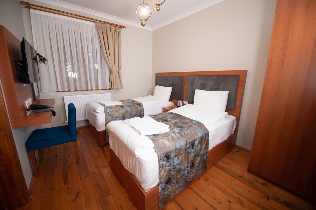 Ahiska Palas Otel Карс Екстериор снимка